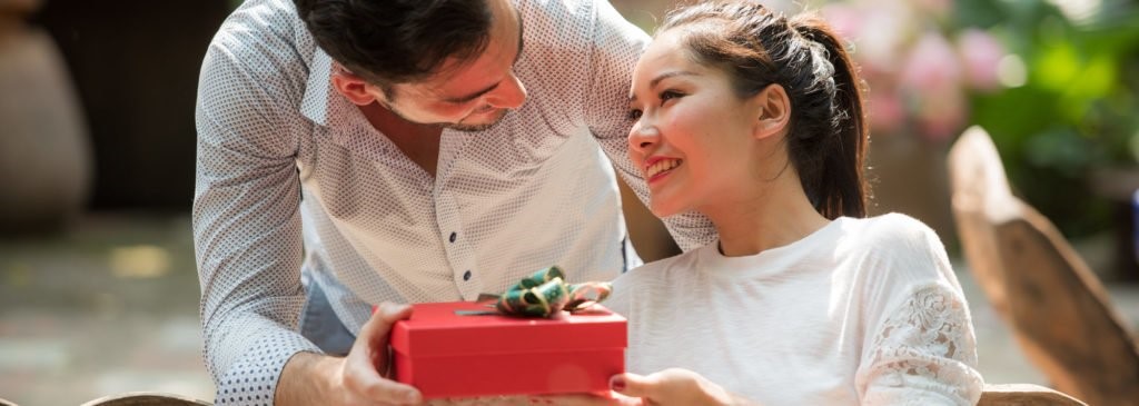 How do your gift giving habits compare? [Research Report]